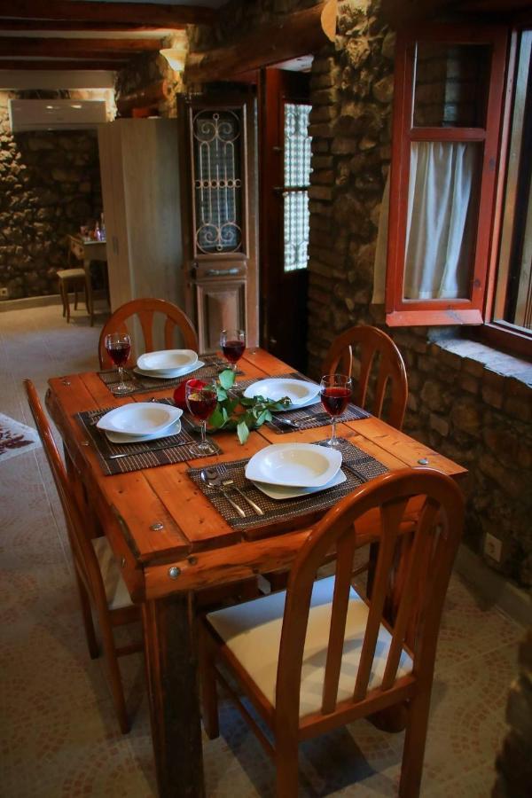 The Stone Suite Moraitika Exterior foto